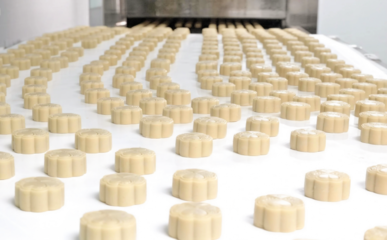 聚焦中秋生產(chǎn)季 臻味集團以先進設(shè)備與硬核實力搶占新式健康月餅賽道，革新包裝材料引領(lǐng)行業(yè)潮流